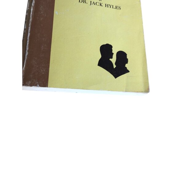 How To Rear Teenagers By Dr. Jack Hyles Paperback 1978 Christian Non Fiction - Picture 8 of 10